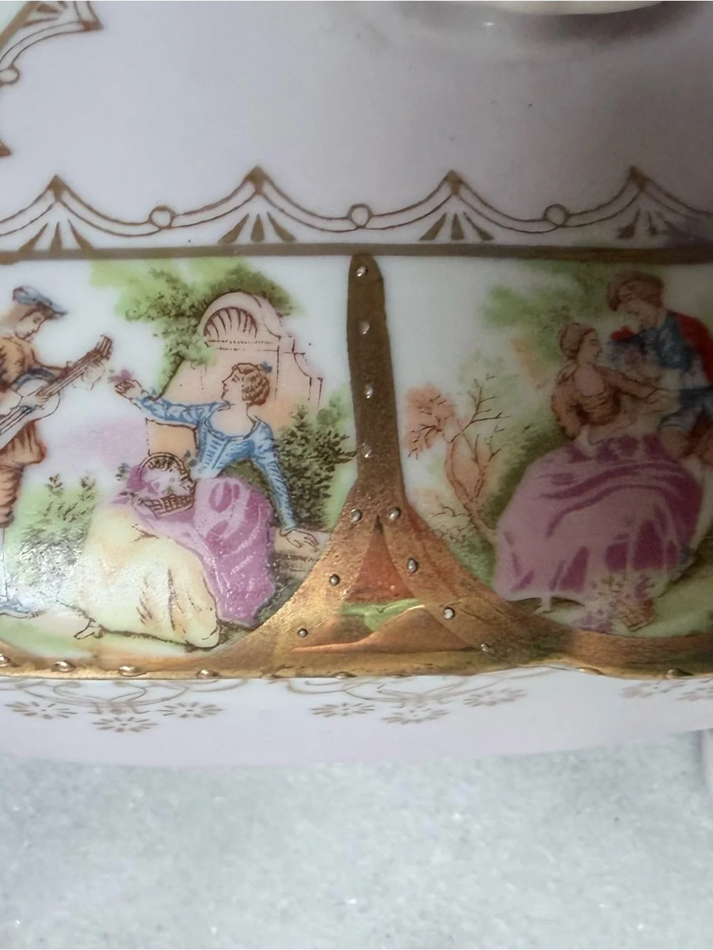 Ornate Footed Porcelain Box with Love Scenes